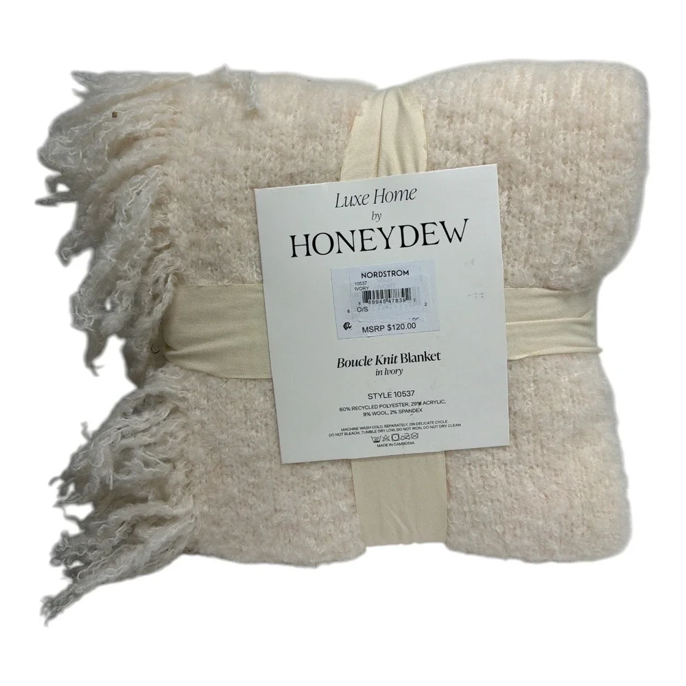 Nordstrom Luxe Home by Honeydew Boucle Knit Blanket NWT 50